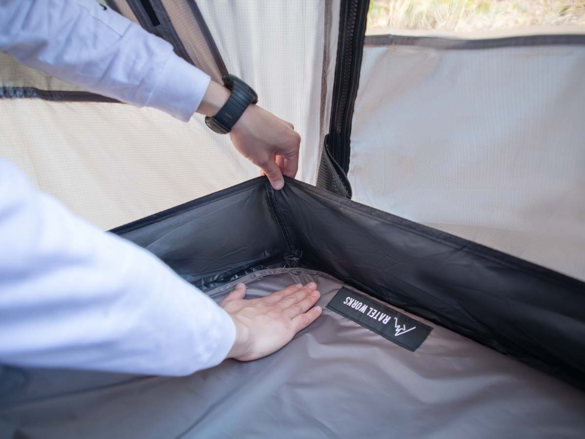 MULTI DIAPER POUCH マルチダイパーポーチ