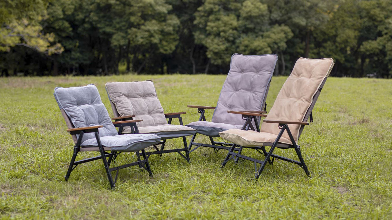 チェアを冬仕様に